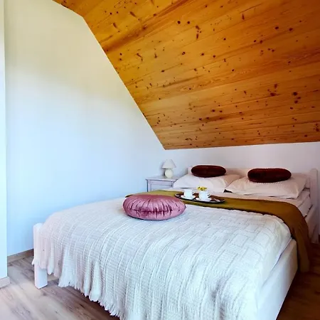 Holiday home Letni *